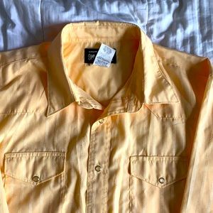Authentic Wrangler Pearl Snap Button up